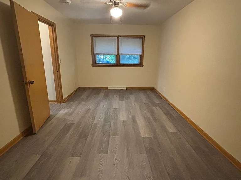5224 W Forest Home Ave #2 — Photo 4