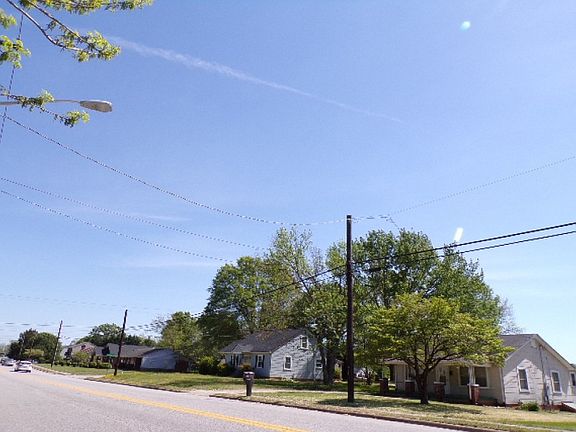 5th image of 414 Franklin Tpke