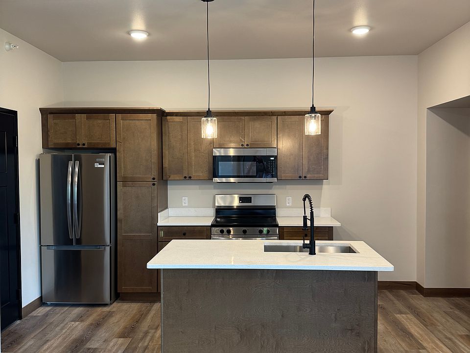 1st image of 7480 157th St APT 18