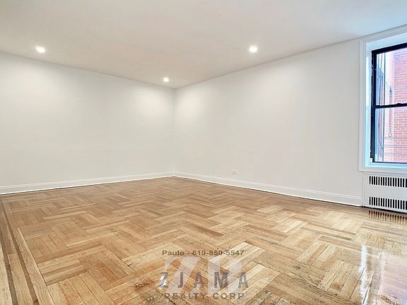 3rd image of 200 E 18th St APT 6F