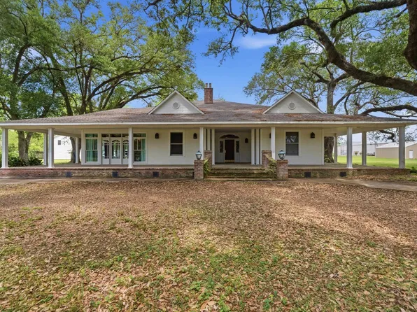702 Shankland Ave, Jennings, LA 70546