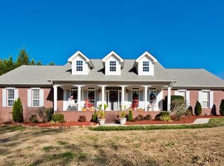 82 W Brow Rd, Dunlap, TN 37327