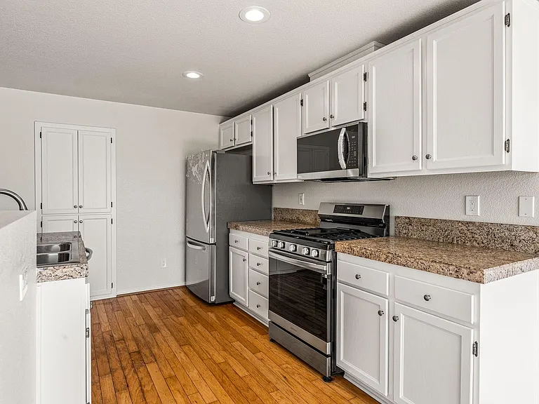 5020 Codorniz Way #22 — Photo 7
