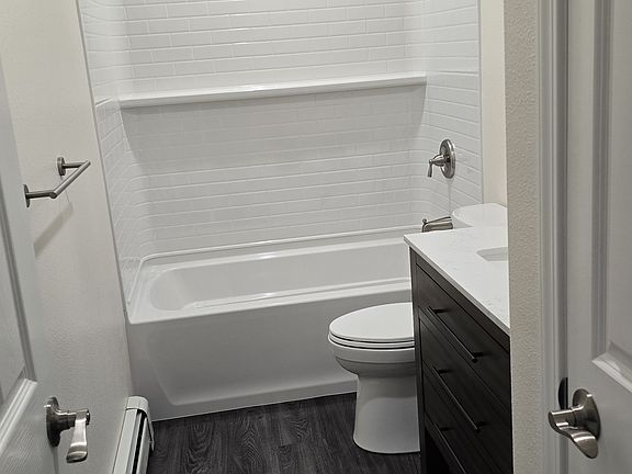 5th image of 736 Ouida Way #C