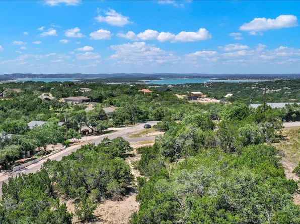 355 Nighthawk Ct, Canyon Lake, TX 78133