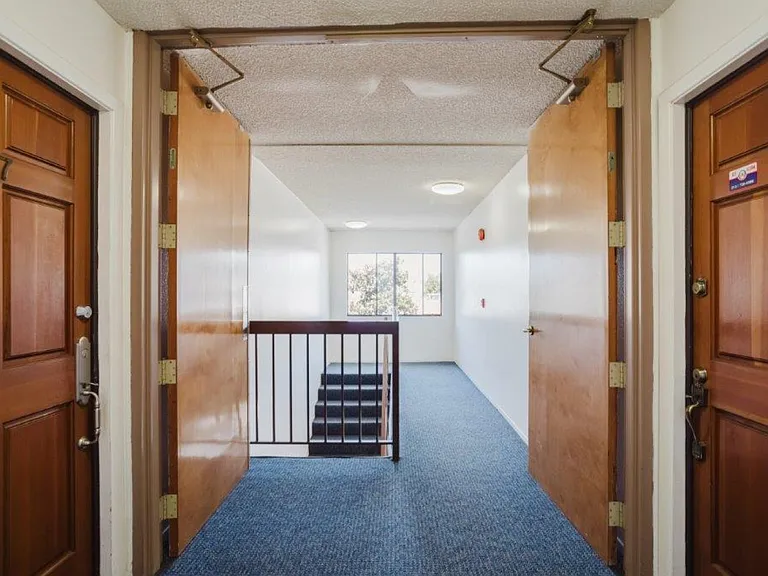 1134 Campbell St #307 — Photo 6