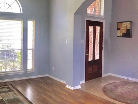 4th image of 5527 Carta Valley Ln