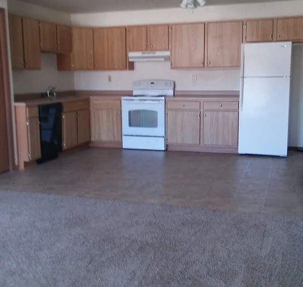 Woodfield Circle — Photo 28