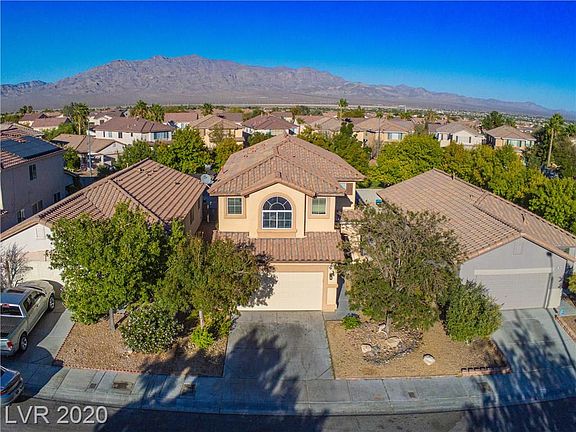 3rd image of 7812 Lovely Pine Pl