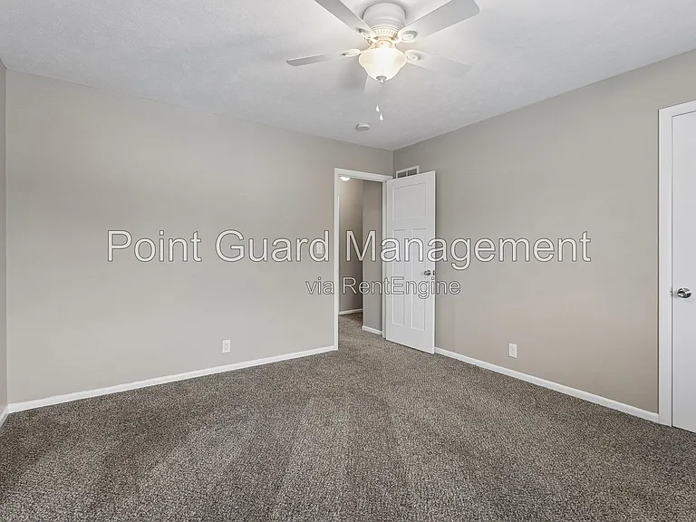 504-604 Cordes Dr — Photo 28