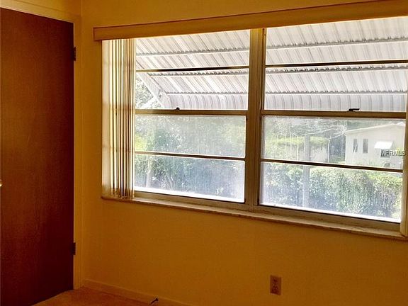 5th image of 5217 81st St N APT 25