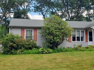 9 Amherst Ave, Coventry, RI 02816