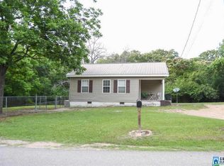 635 W 44th St, Anniston, AL 36206
