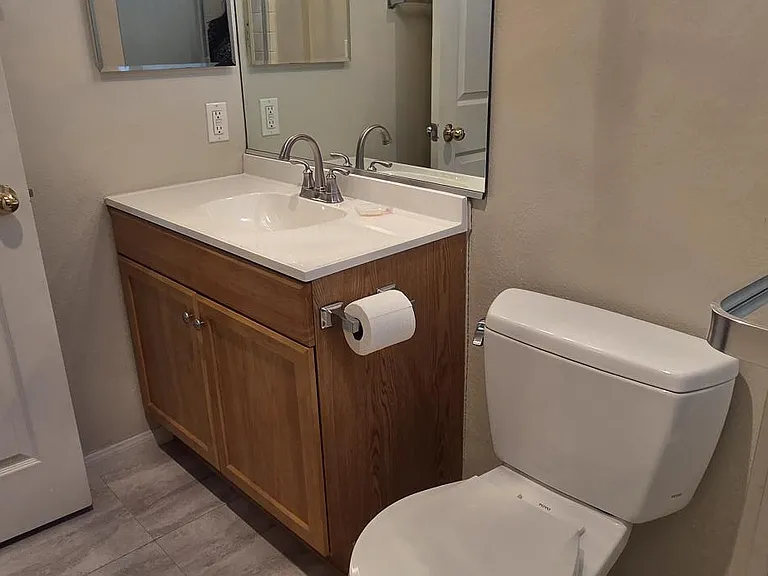 4501 Cedros Ave #237 — Photo 14