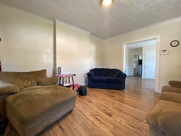 3rd image of 605 Fairwood Ave #7