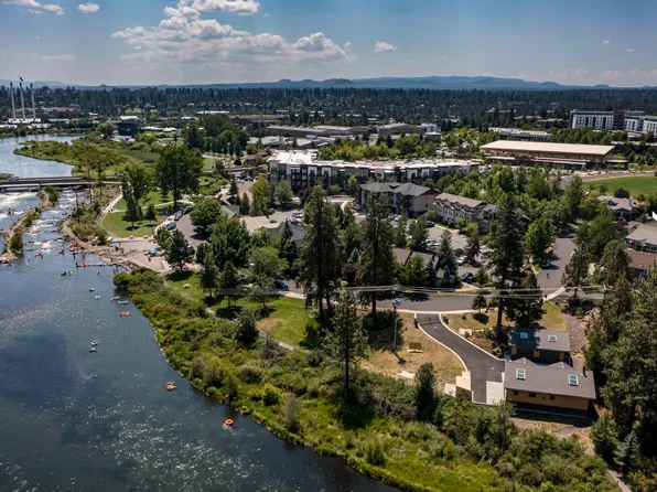 78 SW Allen Rd APT 3, Bend, OR 97702