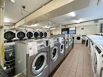 Rented by Warburg