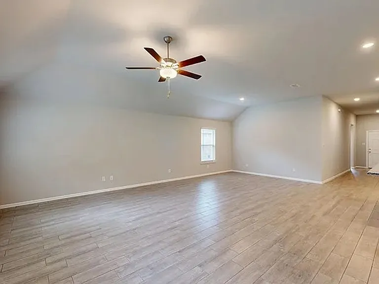3316 Coronation Ct — Photo 21