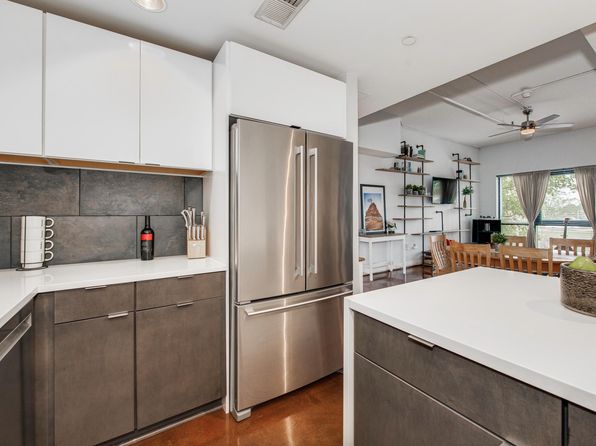 715 N Church St UNIT 211