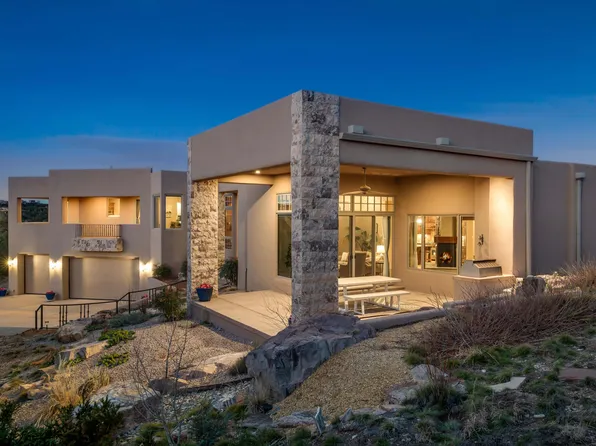 2 Concha Ct, Sandia Park, NM 87047