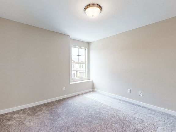 3rd image of 4119 Suntropic Ln