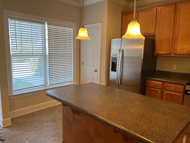 7729 Acc Blvd — Photo 8
