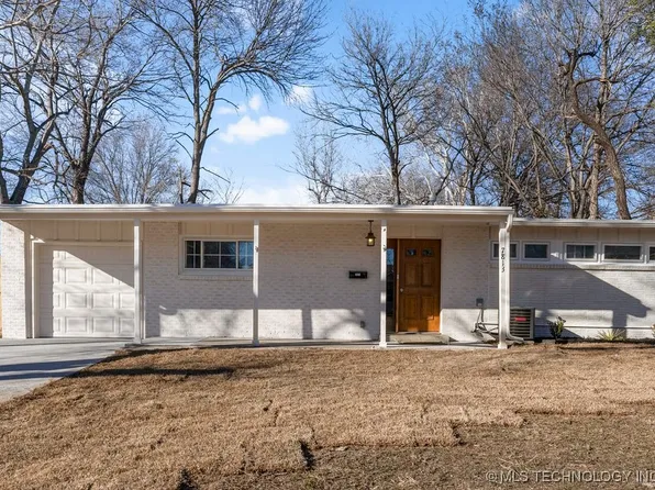 7813 E Latimer Pl, Tulsa, OK 74115