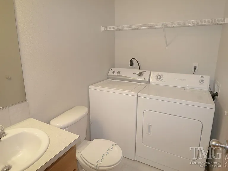Covington Townhomes — Photo 8