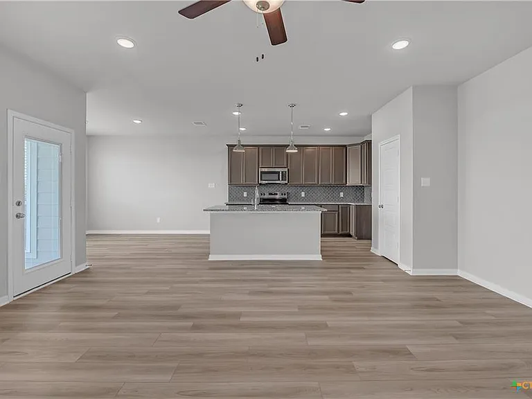 4537 Allison Dr — Photo 10