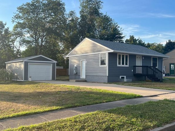 203 N Tyler Ave