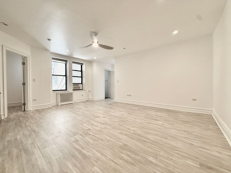 1st image of 105 Bennett Ave APT 14A