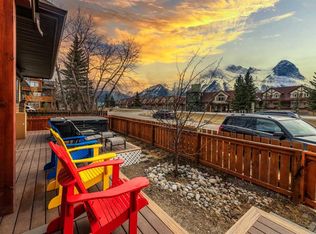 1406 SW 2nd Ave #1, Canmore, AB T1W1M9