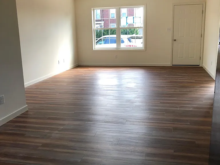 7450 Browns Mill Rd — Photo 5