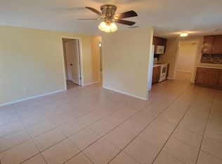 3104 49th Avenue Dr W DEPT B, Bradenton, FL 34207