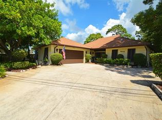 6413 Gulfport Blvd S, South Pasadena, FL 33707