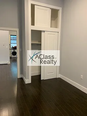 Rented by A Class Realty Corp | media 8