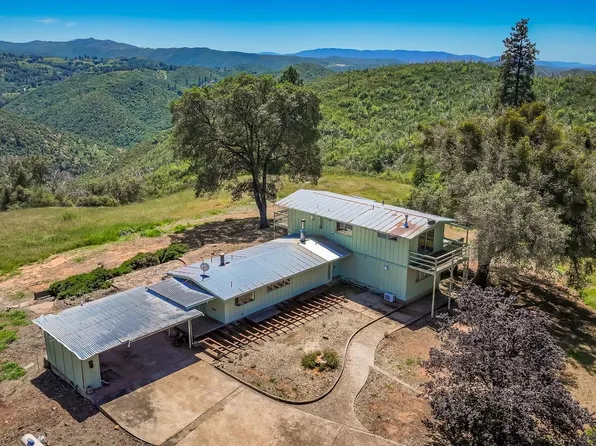 486 Rich Gulch Rd, Mokelumne Hill, CA 95245