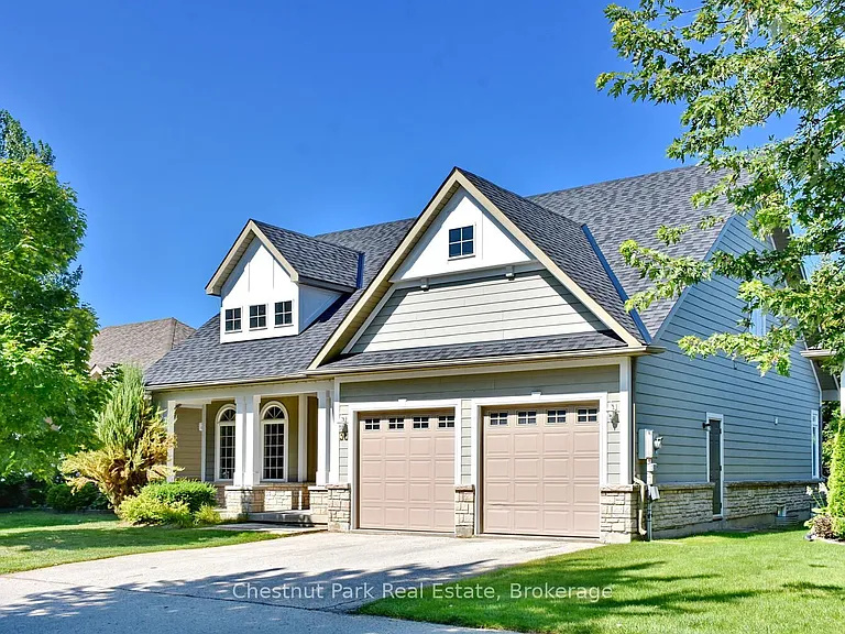 38 Clubhouse Dr — Photo 2