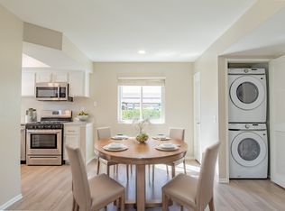900 Sea Cliff Way #2, Oceanside, CA 92056