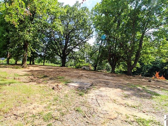 3rd image of 6337 Oak Level Rd