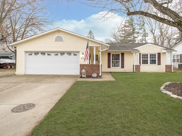 8825 Hollowood Dr, Indianapolis, IN 46234