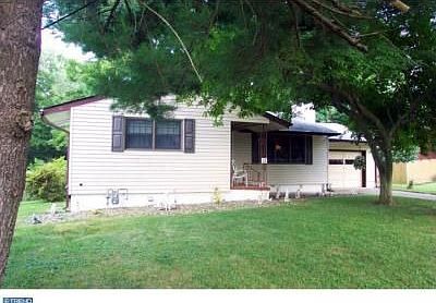 2nd image of 12 Chelmsford Dr
