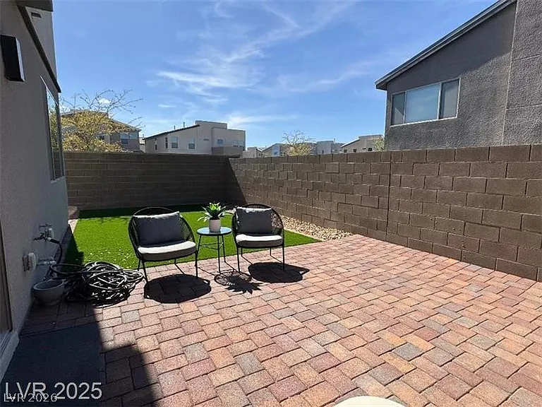 3220 Bertonico Ave — Photo 34