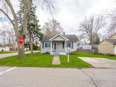 1198 Boyd St, Troy, MI, 48083