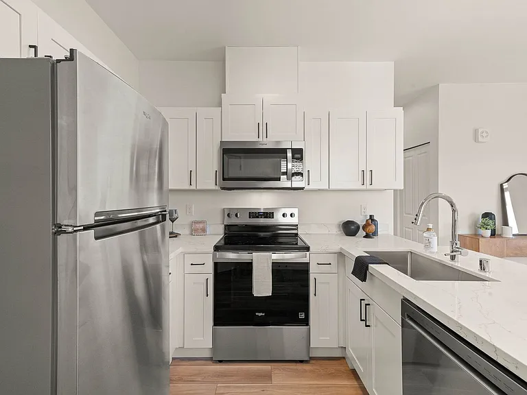 3579 S G St — Photo 13