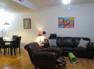1910 Robbins Pl APT 202, Austin, TX 78705