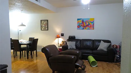 1910 Robbins Pl #202 Photo 1