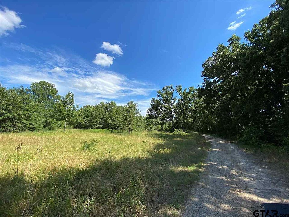 1st image of 15 Ac Cres #3524