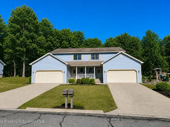 4006-4008 Pondview Dr, Clarks Summit, PA 18411