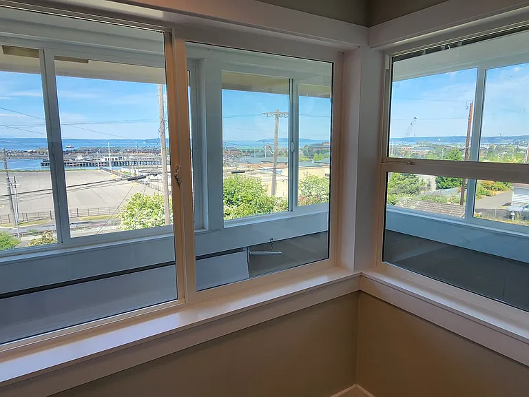 2226 Grand Ave — Photo 9